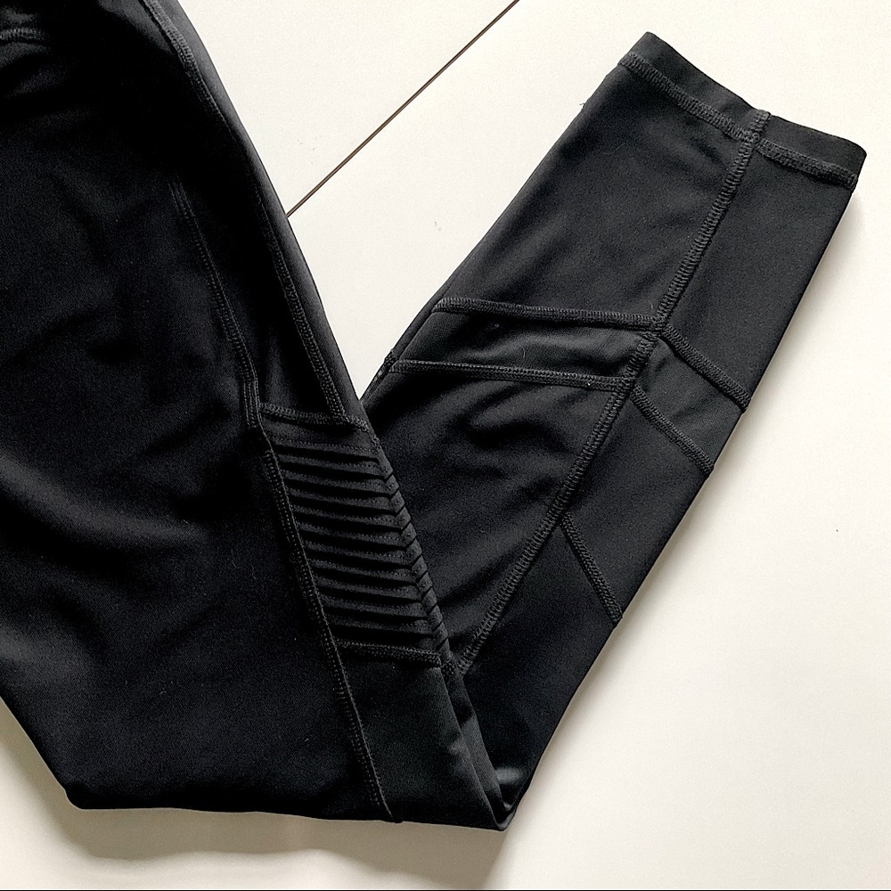 Xersion High Rise Workout Leggings Black M